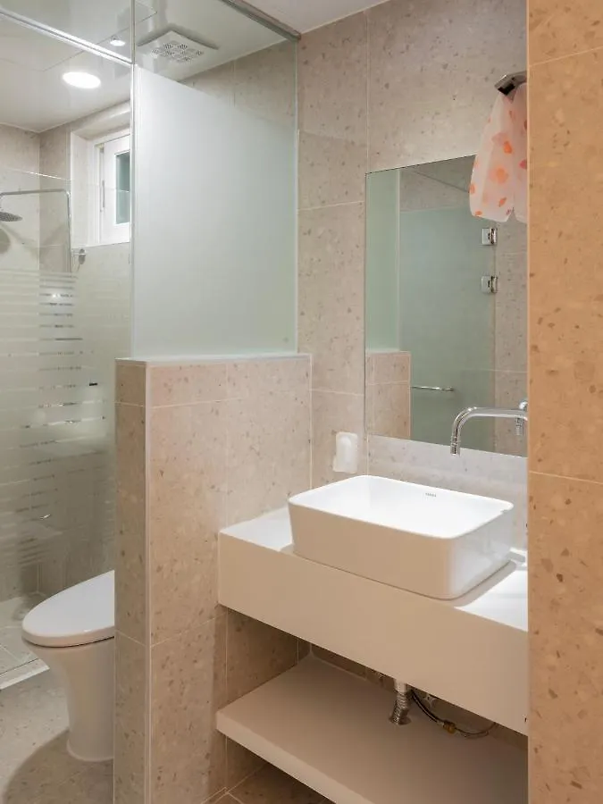 Guest house White Castle Pension Jeju